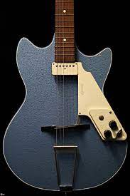 Egmond Guitars Were Made In The 50 S And 60 S In The Netherlands This Is An Egmond Marathon In A Blue Finish From The Ear Guitar Electric Guitar Guitar Design