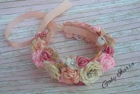Https Www Facebook Com Creacionesgabyibarra Corona De Flores Hair Bows Headbands Handwork