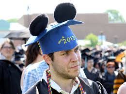 Stephanie Capellan's Instagram, Twitter & Facebook