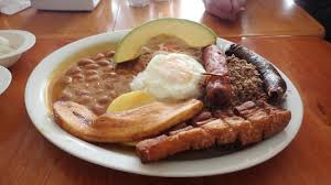 It is one of the most important dishes in the colombian cuisine. A Typical Bandeja Paisa Picture Of La Mesa Food Tours Medellin Tripadvisor