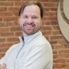 Derek Bare's Instagram, Twitter & Facebook