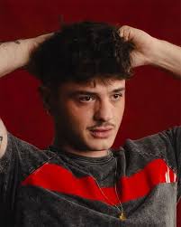 Olly, biografia: storia, carriera e canzoni del rapper genovese Federico  Olivieri