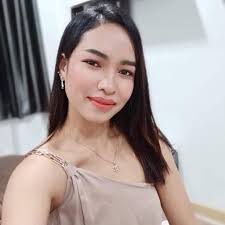 Amy Rambo's Instagram, Twitter & Facebook