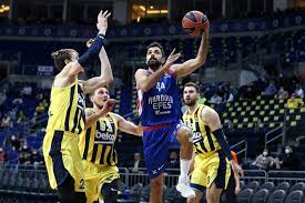 Turkish airlines euroleague'in ikinci haftasında i̇stanbul derbisi heyecanı yaşandı. Fenerbahce Beko Istanbul Vs Anadolu Efes Istanbul Game