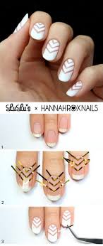 Qué te parece un diseño de uñas con esos diseños?? Decoracion De Unas Con Lineas Disenos Faciles De Hacer Unas Elegantes Y Sencillas Diseno De Unas Faciles Manicura De Unas