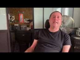 Mais elle craint de ne pouvoir échapper à son mari violent, qui. Sept A Huit L Enfer De Valerie Bacot Qui A Fini Par Tuer Son Mari Un Temoignage Bouleversant