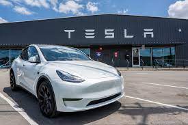Tesla stock gets a huge price target hike as Wedbush hails 'golden age of autonomous growth'