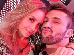 Raio x arthur picoli fala sobre saída da carla diaz e a importância de ficar em casa! Bbb 21 Por Que Carla Diaz Foi Eliminada E Arthur E Perdoado Popline