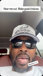 Everybody makes dumb decisions. But come on…If you not gna learn from your  mistakes at least learn from your consequences.