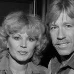 ANA BRNABIĆ UPOZNALA LEGENDARNU BAKU IZ KOSJERIĆA: „Čuvajte Vučića, moramo  da se borimo“ (FOTO)