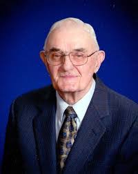 Roland Larsen's Instagram, Twitter & Facebook