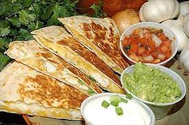 Chicken Quesadilla Served With Taco Salad Recipe Recipe Recipes Mexican Food Recipes Food