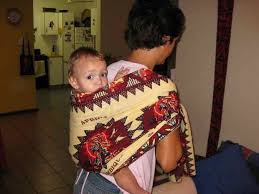 How To Carry Your Baby African Style African Babies African Fashion Baby Wearing