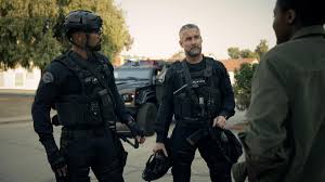 Retrouvez gratuitement et en streaming tous les épisodes de la saison 2, swat ! S W A T Season 4 Episode 16 Will Hondo And Deacon Find A Way Out In Lockdown