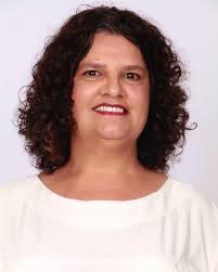 Estilo Único em parceria com a @revistaimagens chegando com novidades em  2026 ❤️ Nova coleção chegando feita para brilhar todos os dias 💎☀️  @michelelelisboccardo