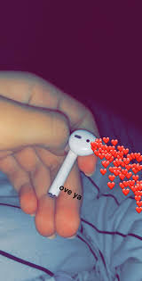 Snapchat Airpods Music Emoji Iphone Wallpaper Vintage Emoji Pictures Music Emoji