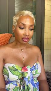 Hello 🔵 It's official. Signed at 2:55 PM. It was even