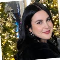 Amber Amis's Instagram, Twitter & Facebook