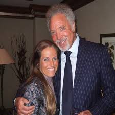 When did sir tom jones and his wife linda get married? Sir Tom Jones Former Mistress Speaks Out Following His Wife S Passing Ok Magazine