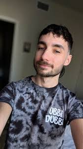 Emily Vonk's Instagram, Twitter & Facebook