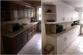 Die erste besichtigung der wohnung. Kuchenrenovierung Neue Kuche Im Freundlichen Weiss Lies Renovierung Turen Kuchen Treppen Decken Modernisierung