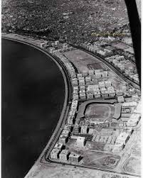 Old #mumbai in 1960s. Rare footage. Do ...