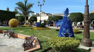 Decóralo con distinto tipo de mobiliario siempre que el soporte acompañe. Decoran El Jardin Principal En Cueramaro Notus Noticias