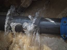 Find stockbilleder af leaking water pipe under kitchen sink i hd og millionvis af andre royaltyfri stockbilleder, illustrationer og vektorer i shutterstocks samling. 9 Things To Do When You Discover A Broken Pipe Stephens Plumbing