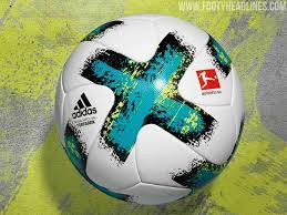 Danke dass du auf dieses video geklickt hast.das ist der ball mit dem die topstürmer der bundesliga nächste saison auf torejagt gehen werden!viel spaß! Last Made By Adidas Adidas Torfabrik 2017 18 Bundesliga Ball Released Footy Headlines