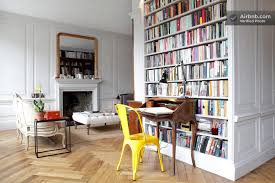Once I Can Afford This I Will Stay In This Gorgeous Apartment In Edinburg Beautiful Royal Mile Flat By Castle In Edinbu Lofts For Rent Renting A House Home