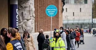 Check spelling or type a new query. Topdrukte Bij Opening Van Megagrote Primark Op De Coolsingel Rotterdam Heropent Ad Nl