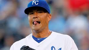 The Royals should resign Jeremy Guthrie