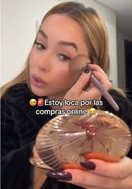 Probando los Nuevos Lentes de Contacto de Shalom Bonic