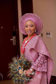 From top tribes featuring igbo traditional wedding dresses, yoruba traditional wedding dresses, hausa traditional wedding dresses and more. Ibitola Ademola S Traditional Wedding Ijalana Oke Africanfashion African Traditional Wedding Dress African Traditional Dresses Traditional Wedding Attire