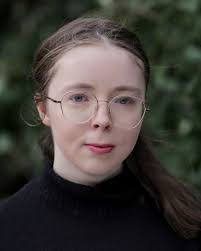 Michelle Whitehurst's Instagram, Twitter & Facebook