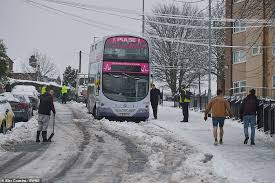 There is significant rainfall throughout the year in leeds. Uk Weather Travel Chaos Warning Over Icy Roads And Freezing Fog Australiannewsreview