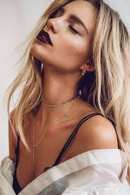 pinterest alexafinn10 models photoshoot studio fashion model poses fashion photography poses