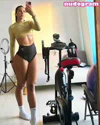 Azucena Cantillo  azuboughgouhnon Гола изтичане OnlyFans снимка 1 -  Nudogram v2.1