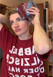 Why Does Ruby Tui Have Red in Her Hair