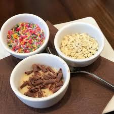 Qui si vede la produzione della rapadura dalla pressatura della canna da zucchero fino al prodotto finito pronto per la vendita. Brigadeiros Dolci Tipici Brasiliani A Base Di Latte Condensato Picture Of Bomaki City Life Milan Tripadvisor