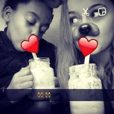 Milly Jones (@millyj04)