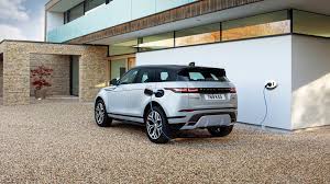 Fitur air cabin ionisation berguna untuk meningkatkan kualitas udara di dalam range rover dan range rover sport terbaru. Range Rover Evoque Dan Discovery Sport Kini Dalam Versi Phev Gohed Gostan