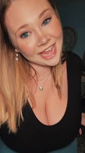 Autumn Cunningham Knoxviike