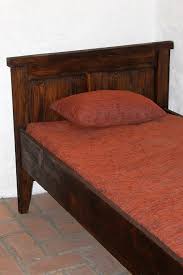 Bett kiefer massiv eichefarbig gebeizt geölt doppelbett 180 x 200 cm balkenbett ebay acerto doppelbett mit lattenrost aus kaufland de palermo doppelbett 180x200 cm material massivholz kiefer eichefarbig gebeizt schubkasten doppelbett aus buche oder kiefer bett norwegen bett oslo doppelbett aus kiefer massiv weiß antik 200x200 cm acerto. Mobel Antik Bett Kostenloses Foto Auf Pixabay