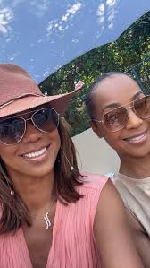 Holly Robinson Peete