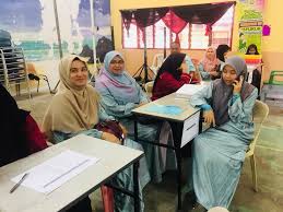 Graduan kolej vokasional berpeluang untuk ke ipta, ipts, dan institut latihan kemahiran awam dan swasta, atau terus ke alam pekerjaan. Hari Pendaftaran Pelajar Kolej Vokasional Wakaf Tembesu Facebook
