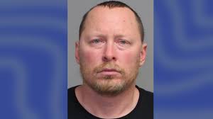 Judge criticizes Iowa police chief for using stun gun at parties