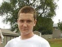 Search continues for 2 missing teens near Maryland border