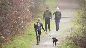 Gossip cop examined the evidence and. Twitter Encourages Meghan Markle To Get Advice From The Nanny On How To Use A Baby Carrier Daily Mail Online