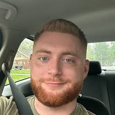 你們也告訴青年要避免「沒用」的學位&得到「實用」的東西。 嗯, 護理醫生律師工程師Etc... 通常需要畢業教育。 Grad  Plus貸款是許多這些專業人士獲得這些學位的生命線。 現在他們會被剪掉。 所以那些不是金錢出生的人會出現經濟流動性...... 再告訴我那些鞋帶?